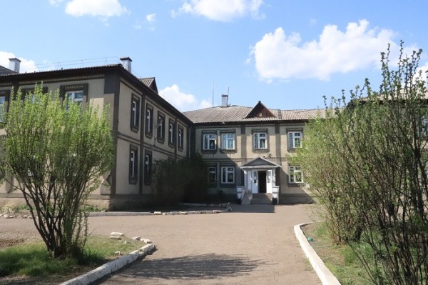 
				В Иркутском районе стартовал капитальный ремонт трех школ и трех спортзалов			