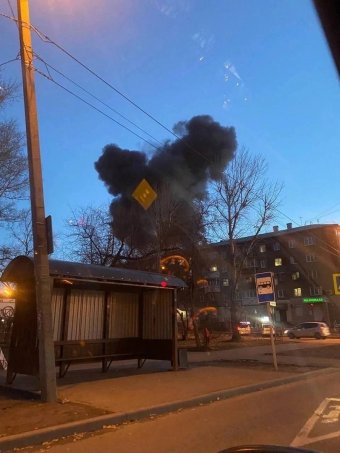 В Иркутске в Ново-Ленино упал самолет на жилой дом (Видео)                            