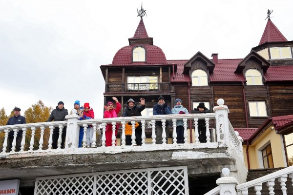 Около 600 человек посетили гастрономический фестиваль «День омуля» в Листвянке
Около 600 человек посетили гастрономический фестиваль «День омуля» в Листвянке