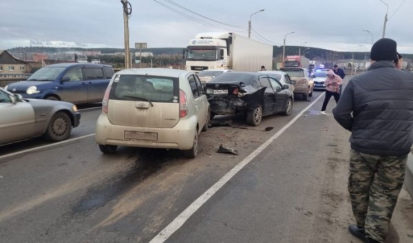 Три ребенка пострадали в ДТП в Тулунском районе Три ребенка пострадали в ДТП в Тулунском районе