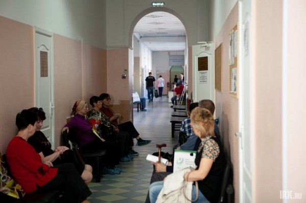
                В Иркутской области могут запретить пациентам самостоятельно записываться к узким специалистам
                
            