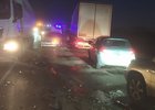 
                В Усольском районе рейсовый автобус столкнулся с двумя иномарками
                
            