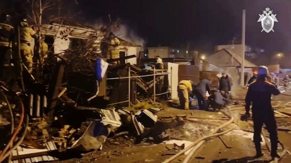 Двум семьям, пострадавшим при падении Су-30 в Иркутске, перечислили матпомощь