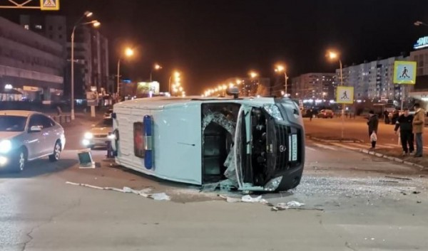 Авария с&nbsp;участием автомобиля скорой помощи произошла 21&nbsp;октября в&nbsp;Братске                            