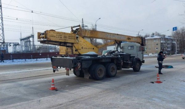 Автокран насмерть сбил женщину на Депутатской в Иркутске                            