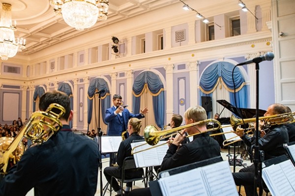 
            Эстрадно-джазовый оркестр. Концерт &laquo;Счастливого Рождества&raquo;
            
        