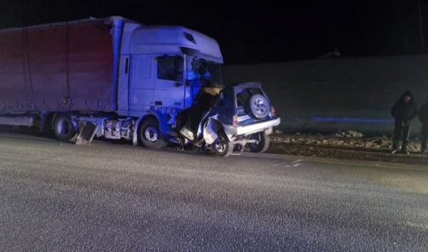 Двое пожилых мужчин погибли в&nbsp;ДТП с&nbsp;большегрузом в&nbsp;Куйтунском районе                            