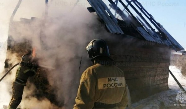 На&nbsp;пожаре в&nbsp;Усть-Ордынском погибла женщина                            