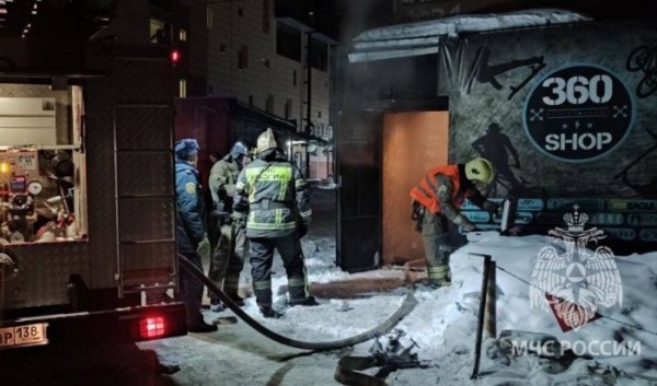 Пожар произошел в жилом доме на улице Карла Маркса в Иркутске                            