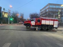 Автобус и пожарная машина столкнулись в Иркутске                            