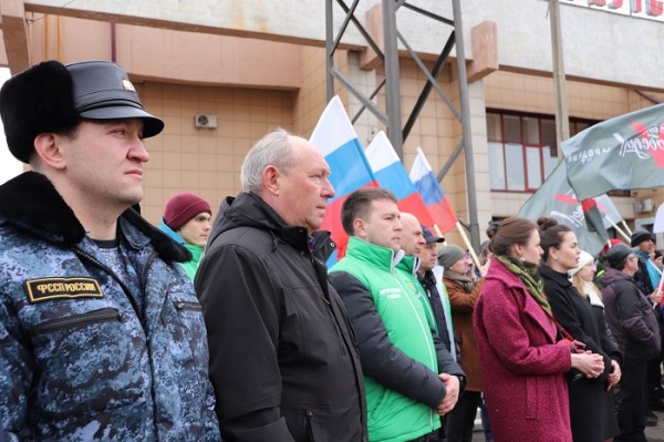 
				Иркутский район отправил автомобиль в зону СВО в рамках акции ОНФ "Автопоезд" 			