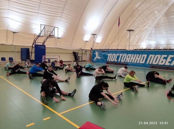 
				Специалисты ДЮСШ Иркутского района приняли нормы ГТО у сотрудников Восточно - Сибирской транспортной прокуратуры			