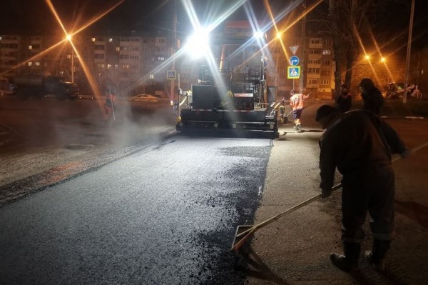 
                В Свердловском округе Иркутска специалисты проводят ямочный ремонт
                
            