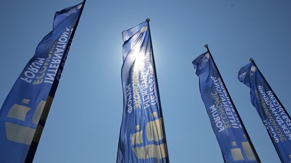 Соглашения об инвестициях более 800 миллиардов рублей подписаны на ПМЭФ Иркутской областью