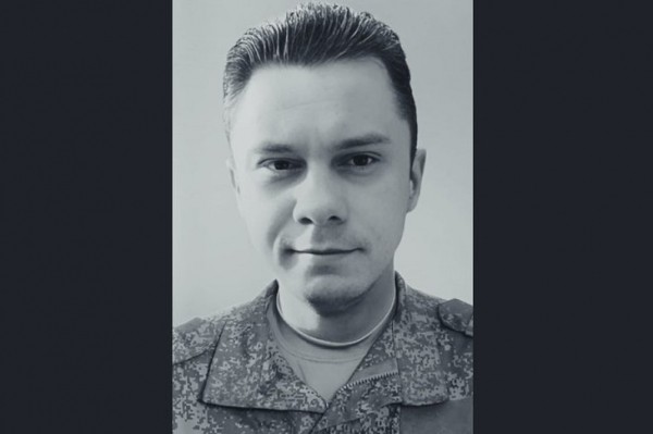 
                В Братске простились с погибшим в зоне СВО Александром Погодаевым
                
            