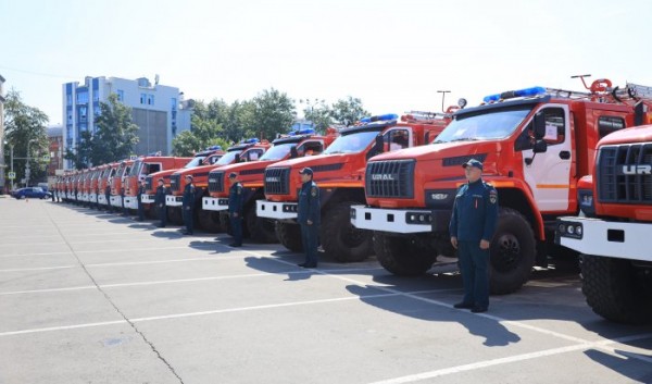 Пожарно-спасательные гарнизоны Иркутской области получили 34 новых автомобиля (Фоторепортаж) Пожарно-спасательные гарнизоны Иркутской области получили 34 новых автомобиля (Фоторепортаж)