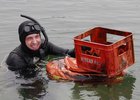 
                В районе острова Юность со дна Ангары фридайверы собрали 24 мешка мусора
                
            