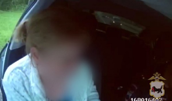 Иркутянка попыталась дать взятку 100&nbsp;тысяч рублей сотруднику ГИБДД                            