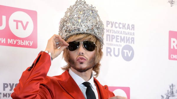 Стилист Сергей Зверев в очередной раз приехал на берег Байкала