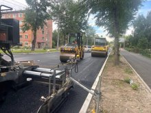 На&nbsp;улицах Трилиссера и&nbsp;Свердлова укладывают новое асфальтобетонное покрытие                            