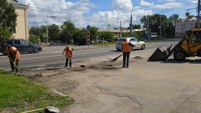 В&nbsp;Иркутске красят ограждения на&nbsp;мостах и&nbsp;путепроводах                            