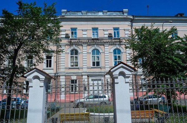 
                Врач Ивано-Матренинской больницы создал чат-бот для родителей пациентов травматологии
                
            