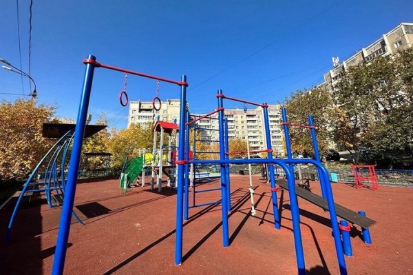
                В Университетском завершают благоустройство во дворах и общественных пространствах
                
            