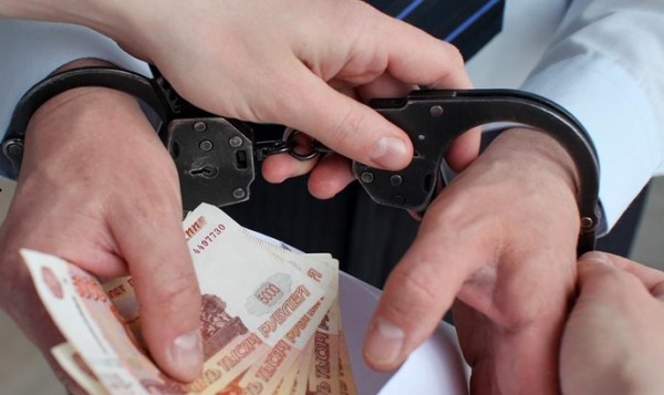 Главу поселка Тайтурка будут судить за взятки                            