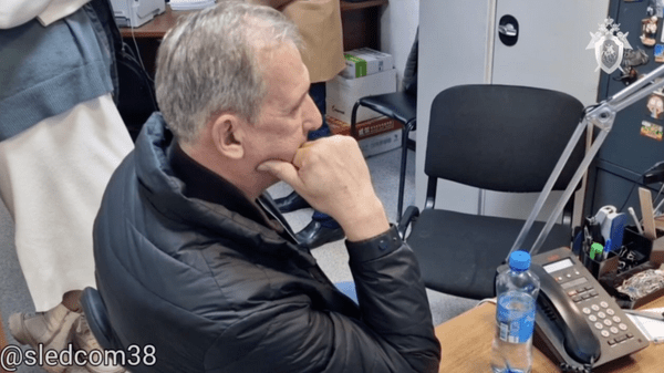 Суд в Иркутске арестовал мэра Тулуна Кариха Суд в Иркутске арестовал мэра Тулуна Кариха