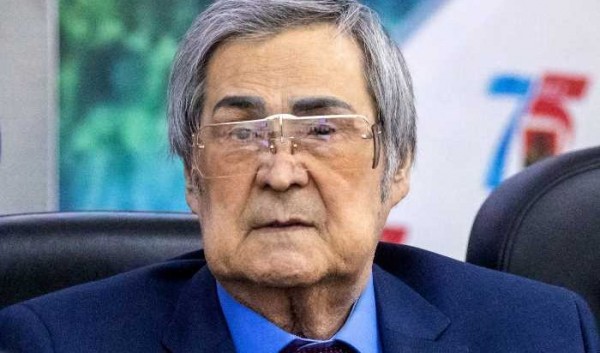 Умер бывший губернатор Кемеровской области Аман Тулеев                            