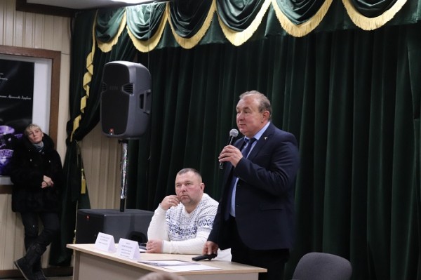 В 6-ти муниципалитетах Иркутского района с 12 по 19 декабря организованы встречи жителей с представителями ресурсоснабжающих организаций
В 6-ти муниципалитетах Иркутского района с 12 по 19 декабря организованы встречи жителей с представителями ресурсоснабжающих организаций