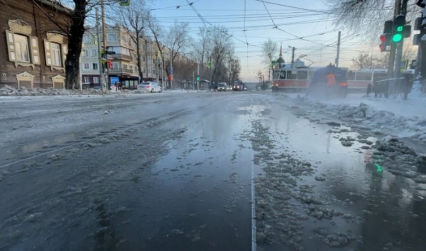 21&nbsp;единица техники и&nbsp;40&nbsp;человек устраняют коммунальную аварию                            