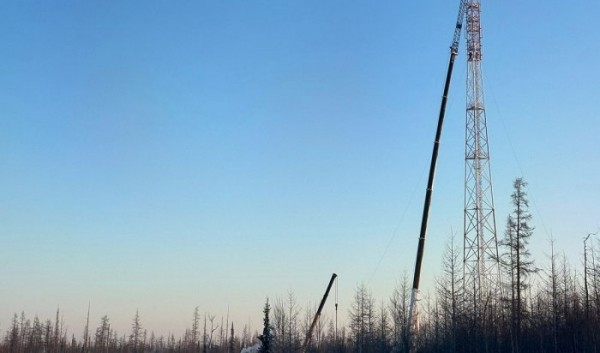 МегаФон обеспечил связью федеральную трассу у Полярного круга МегаФон обеспечил связью федеральную трассу у Полярного круга