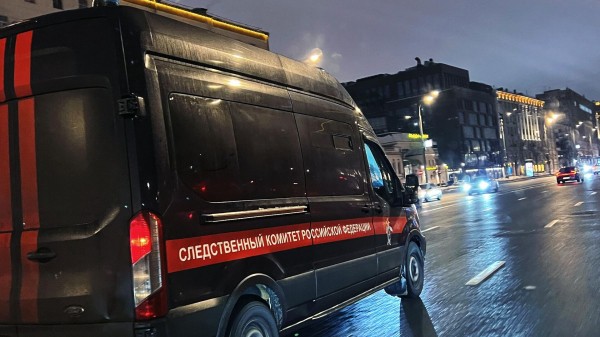 Глава СК поручил провести проверку после дрифта на лимузине экс-мэра Иркутска Глава СК поручил провести проверку после дрифта на лимузине экс-мэра Иркутска