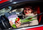 
                Сотрудники ГИБДД и ГК &laquo;Первая автоколонна&raquo; поздравили иркутянок с 8 Марта
                
            