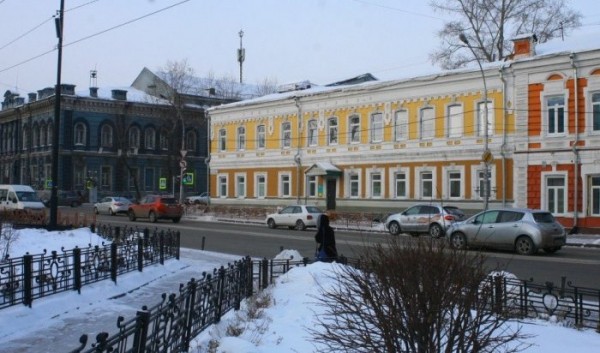 Часть домов  Иркутска осталась без света 12 марта                            
