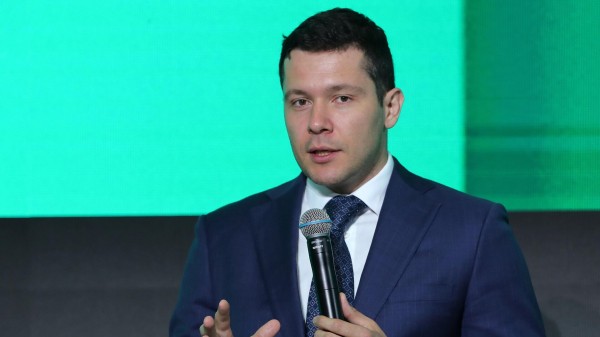 Пресс-секретарь губернатора Лысков: информации о переходе Алиханова в Москву нет