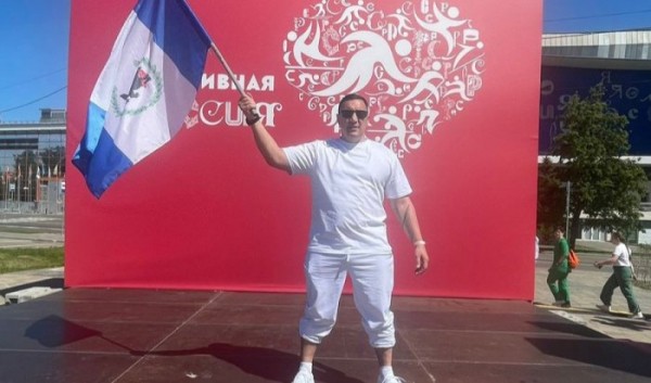 Самбист Владимир Моисеев представил Приангарье в&nbsp;спортивном шествии на&nbsp;ВДНХ в&nbsp;Москве                            