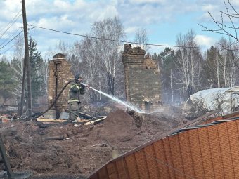 Два человека погибли на&nbsp;крупном пожаре в&nbsp;Братском районе                            