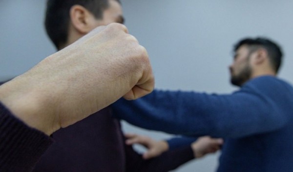 В Ангарске мужчина до смерти избил собутыльника                            