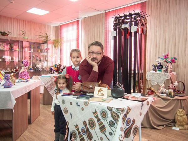
			Семья Апанасюк стала обладателями &laquo;Золотого Меркурия&raquo;		
