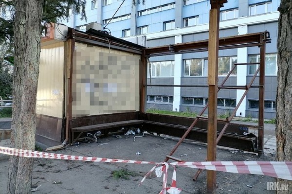 
                На остановке &laquo;Дом связи&raquo; на Маяковского демонтировали павильон
                
            