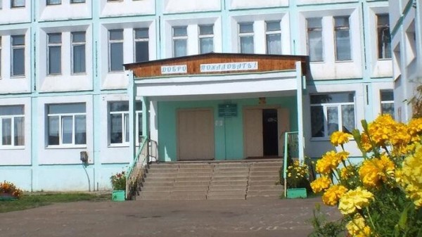 Напавшего с молотком на одноклассников в Балаганске школьника остановил учитель
