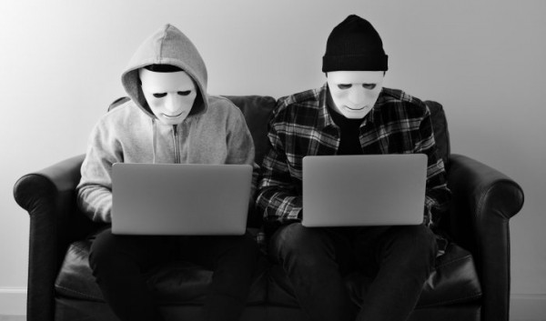 Аферисты убедили иркутянку, что в&nbsp;университете есть шпионы                            