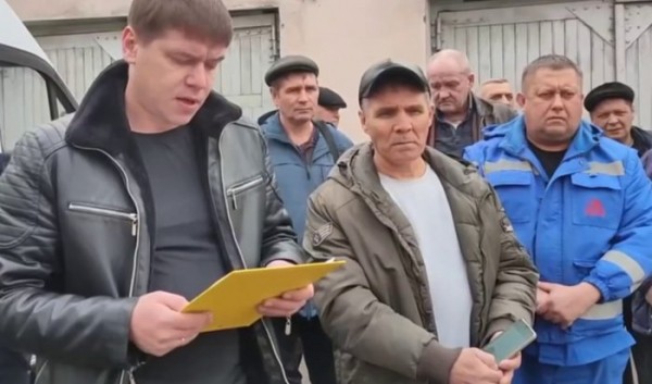 Водители Иркутской станции скорой помощи записали видеообращение к&nbsp;президенту (Видео)                            