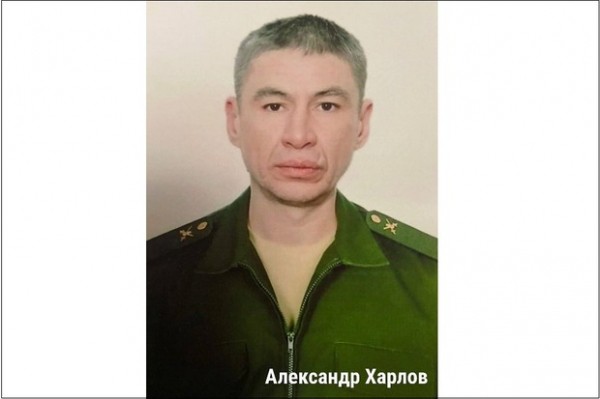 
                Руслан Болотов вручил ордена Мужества семьям троих погибших в зоне СВО иркутян
                
            