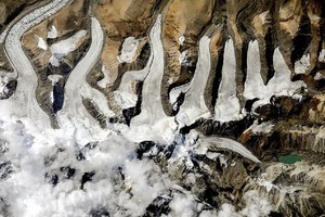 
                Космонавт Олег Артемьев показал фото зимнего Байкала с орбиты Земли
                
            