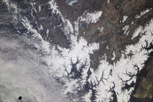 
                Космонавт Олег Артемьев показал фото зимнего Байкала с орбиты Земли
                
            