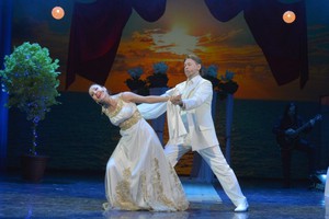 
            Crazy Dance*, или Пять свадеб в один день
            
        