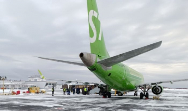 Летевший в Братск самолёт S7 вернулся в Новосибирск из-за неисправности                            